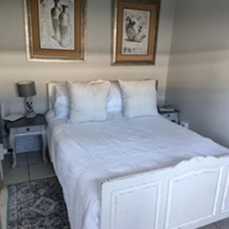 Stonehenge Cottage Oudtshoorn Exteriér fotografie