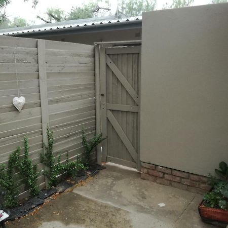 Stonehenge Cottage Oudtshoorn Exteriér fotografie